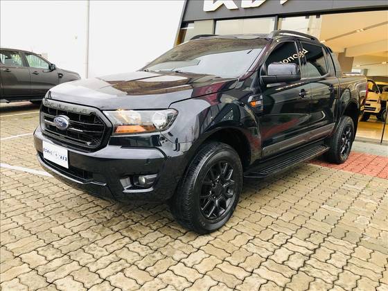 FORD RANGER 2.2 BLACK 4X2 CD 16V DIESEL 4P AUTOMÁTICO FORD RANGER 2.2 BLACK 4X2 CD 16V DIESEL 4P AUTOMÁTICO